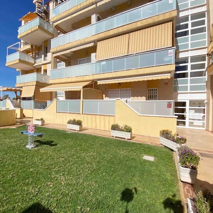 Modern Flat Close To Beach Ел Кампело Екстериор снимка