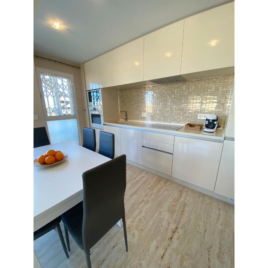 Modern Flat Close To Beach Ел Кампело Екстериор снимка