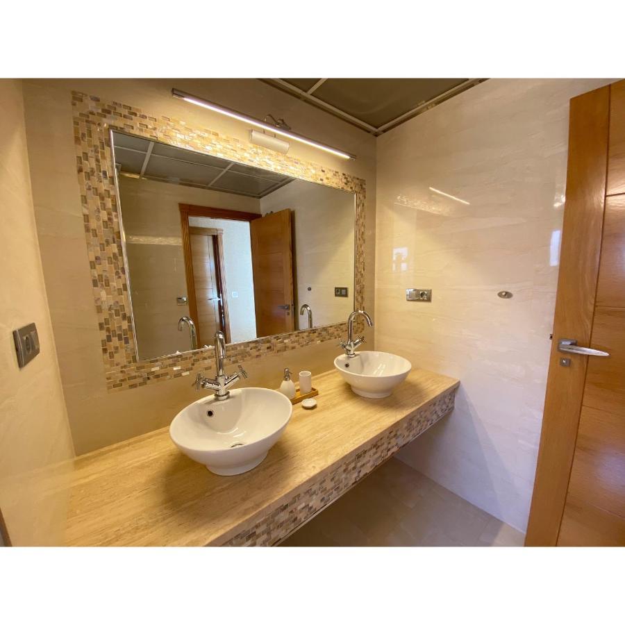 Modern Flat Close To Beach Ел Кампело Екстериор снимка