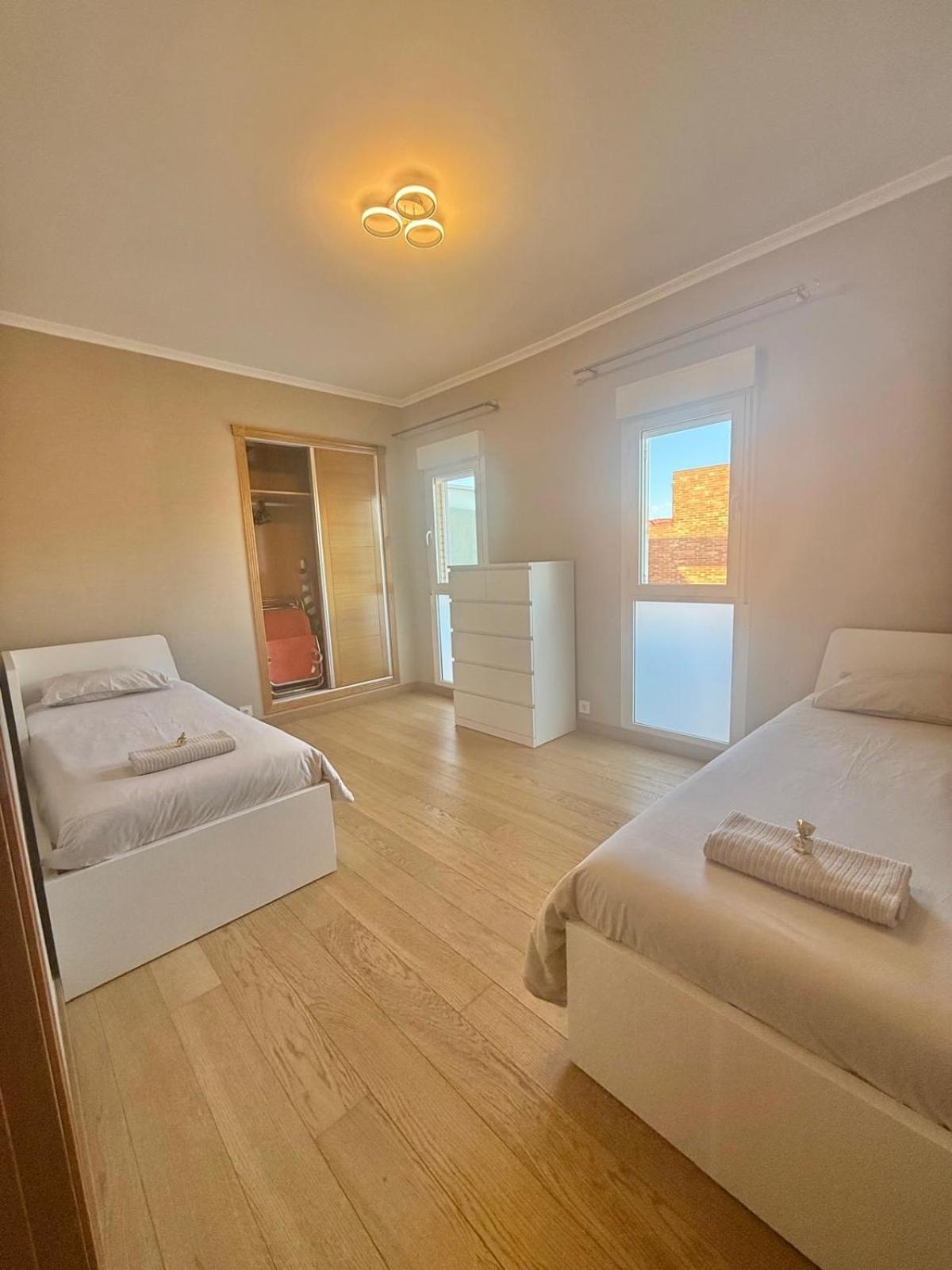 Modern Flat Close To Beach Ел Кампело Екстериор снимка
