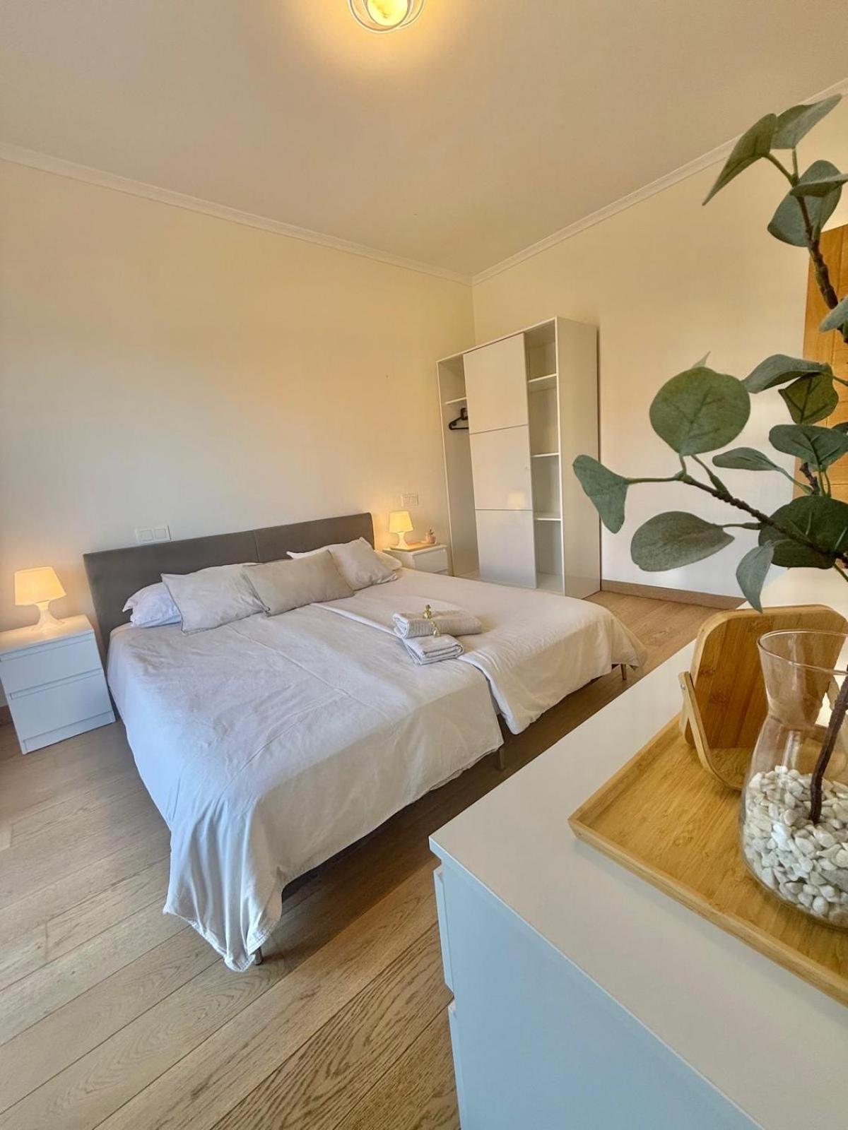 Modern Flat Close To Beach Ел Кампело Екстериор снимка