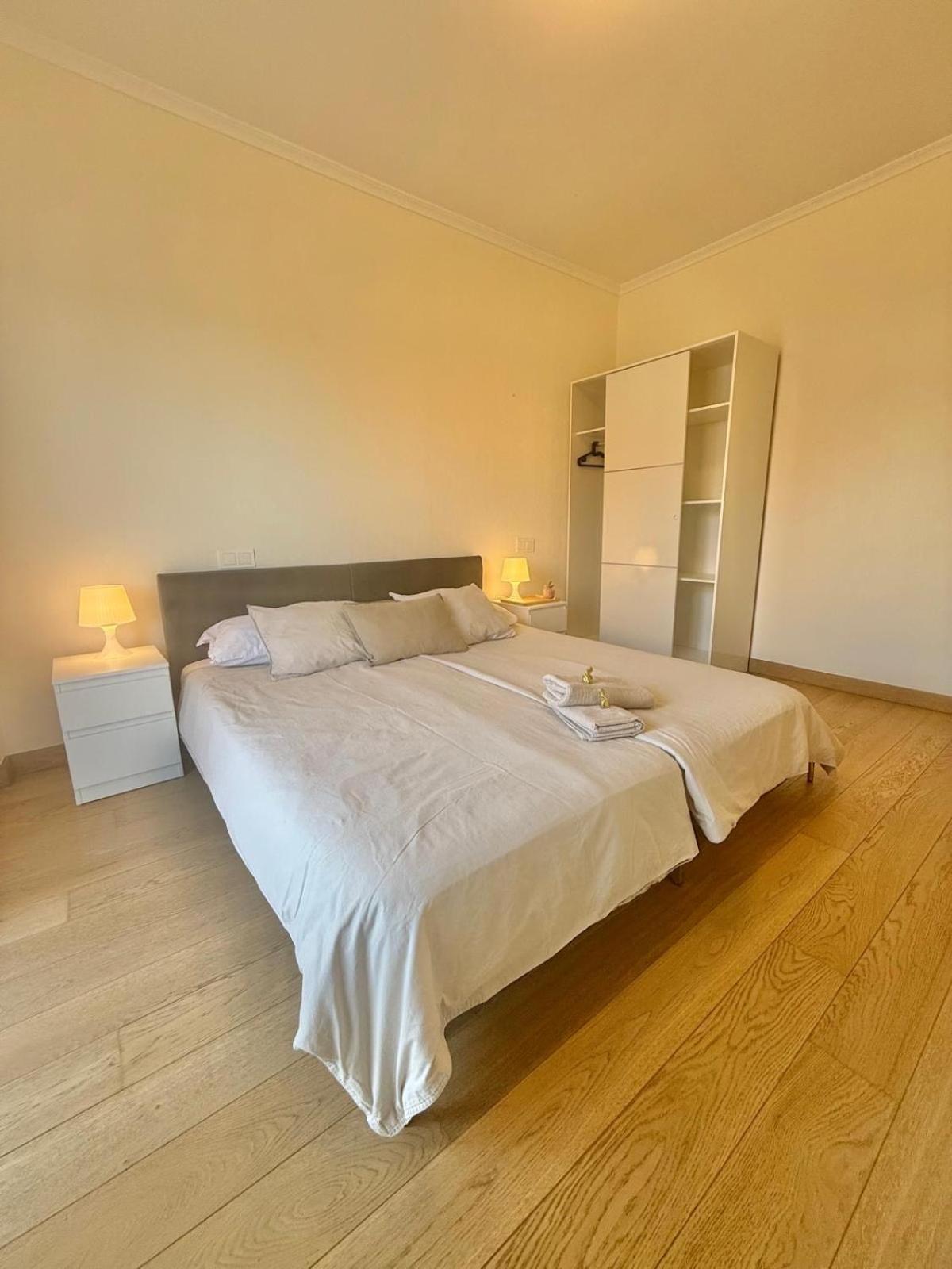 Modern Flat Close To Beach Ел Кампело Екстериор снимка